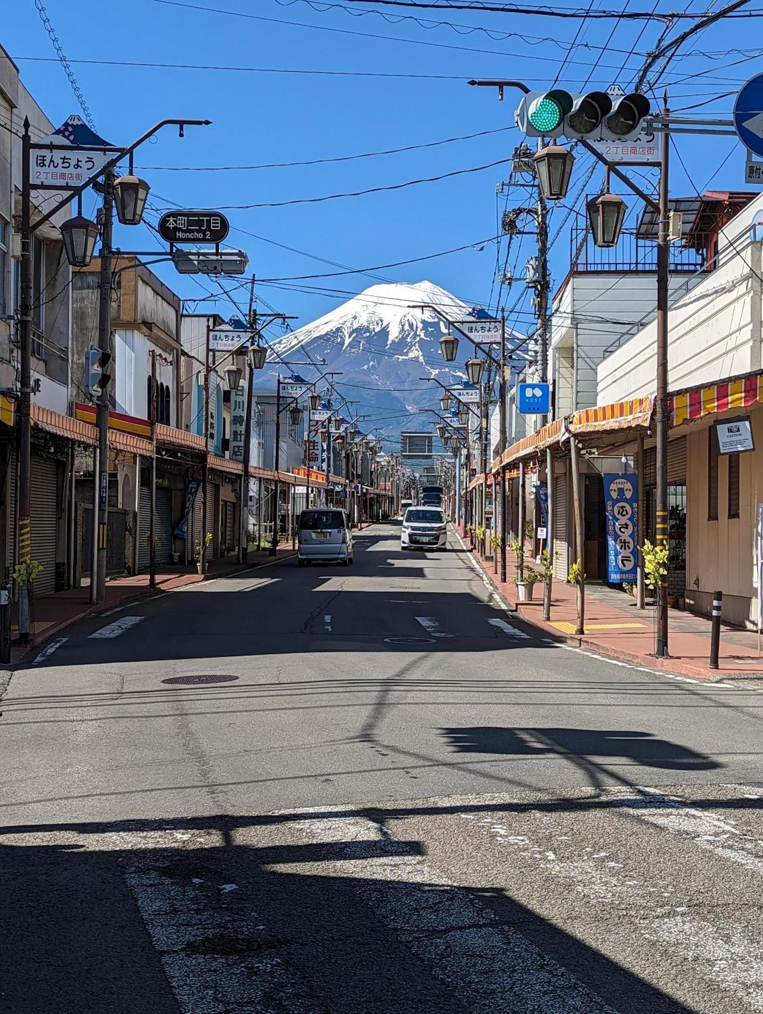 Gate Yamanashi Tsuru Villa ภายนอก รูปภาพ